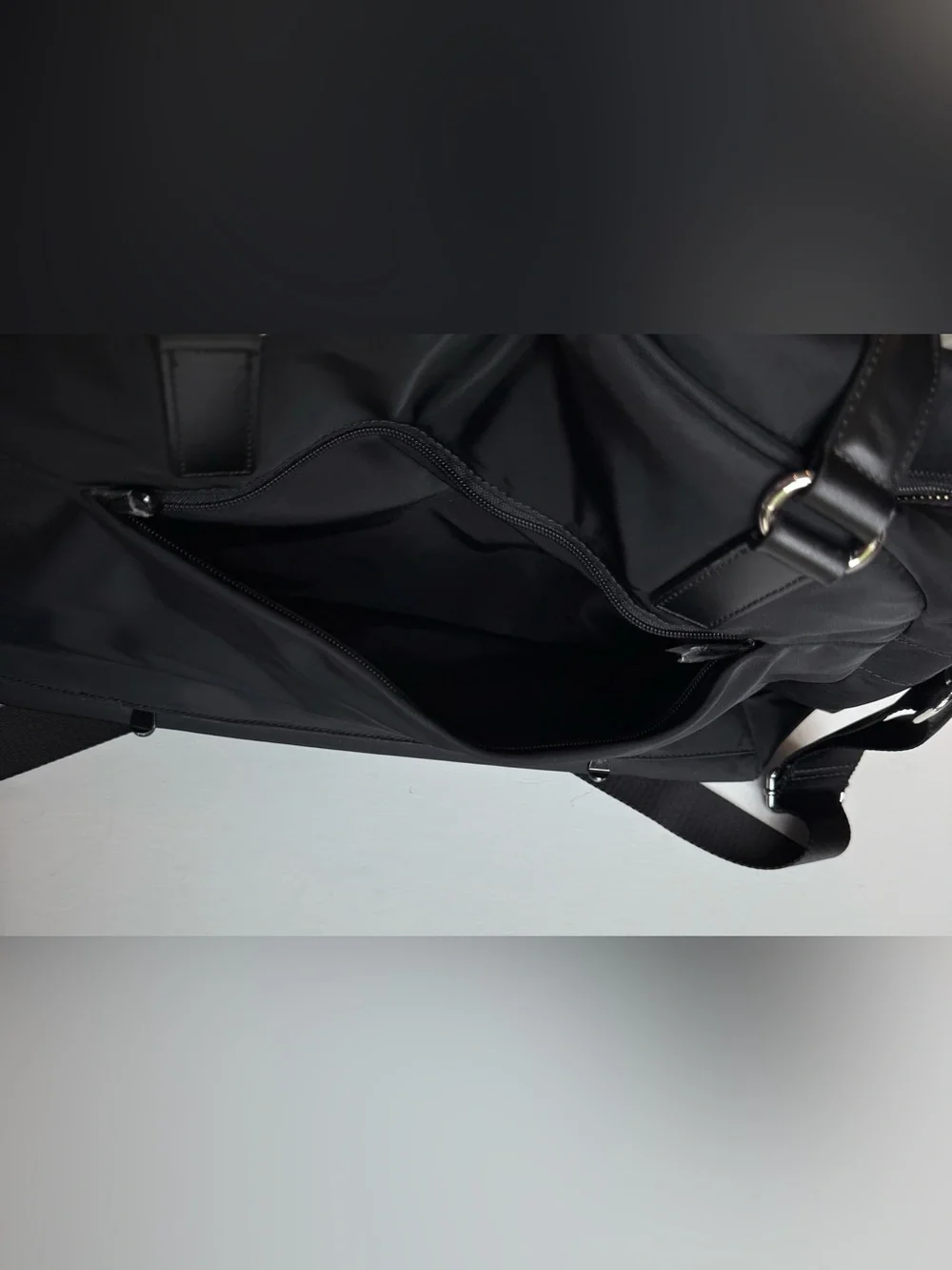 Lo & Sons OG Black Large Tote Shoulder Weekender Travel Laptop Carryon Bag